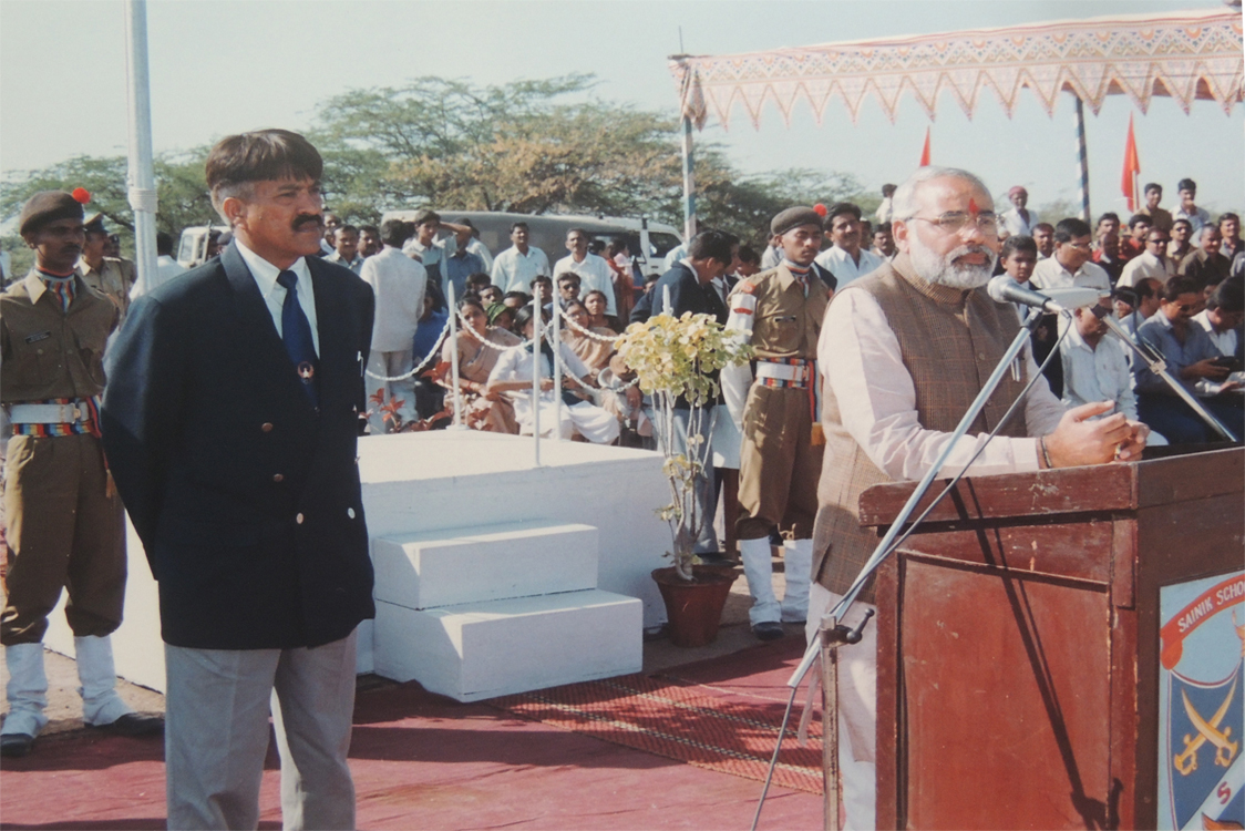 Shri Narendra Modi, Hon’ble Chief Minister of Gujarat, addressing the cadets of Sainik School Balachadi during his visit in 2002